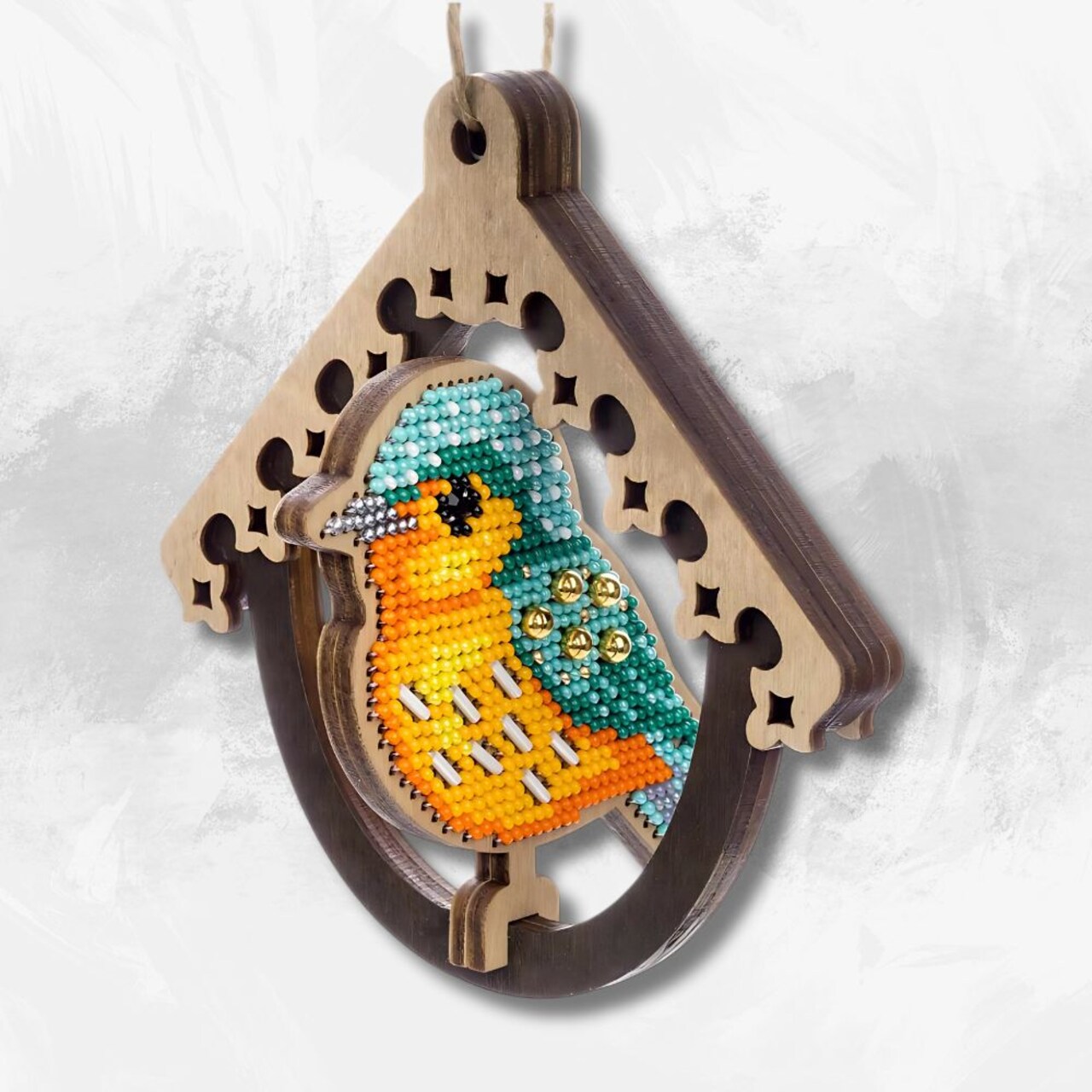 Wooden Bead Embroidery Kit – “Bird In Birdhouse” FLK-580